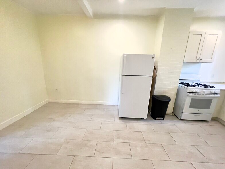 Room for table in Kitchen - 1857 Beacon St