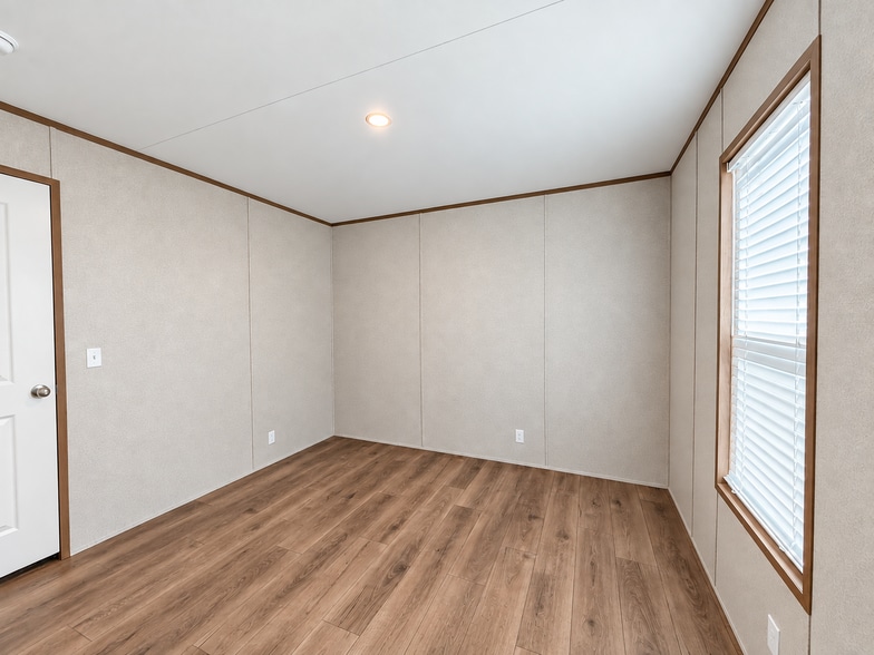 Building Photo - 129 Paramount Dr
