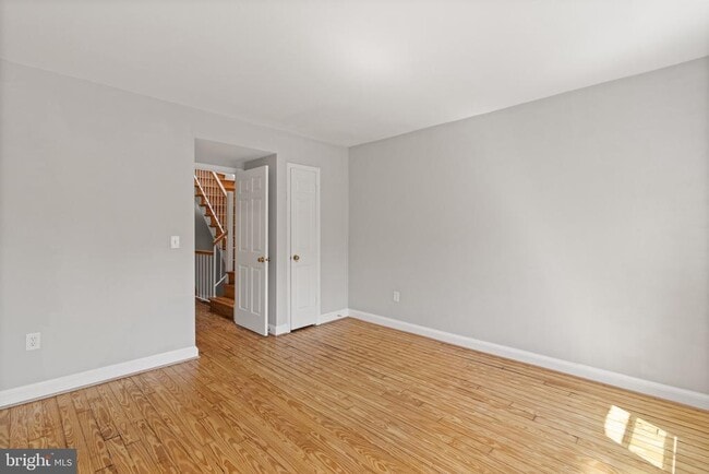 Building Photo - 911 Oronoco St