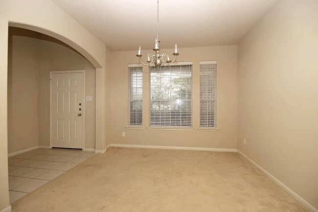 Building Photo - 25215 Calico Woods Ln