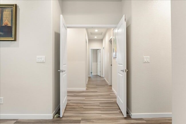 Building Photo - 6200 Fowler Ave