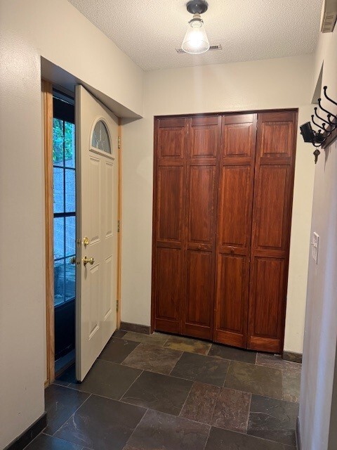 Entry with closet - 15931 18th Pl N