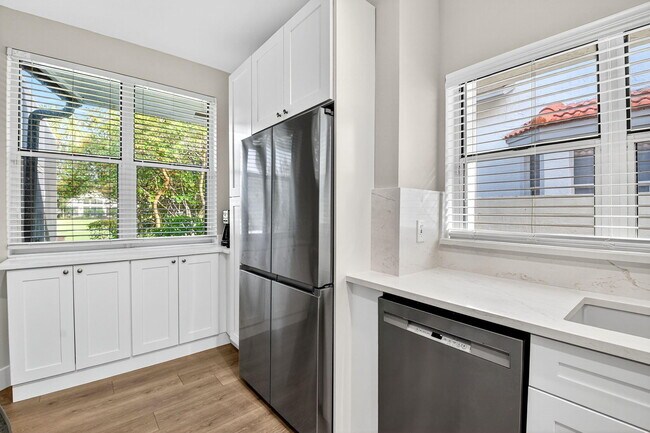 Building Photo - 2201 NW 53rd St