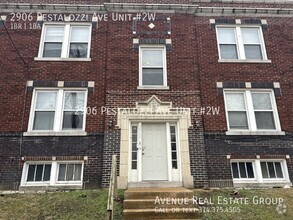 Building Photo - Charming 1-Bedroom Haven in St. Louis' Vib...