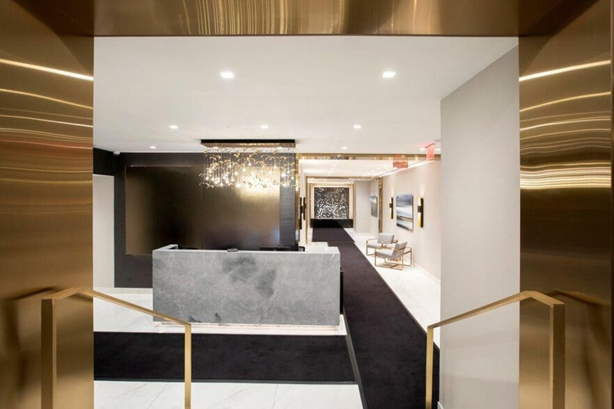 Building Photo - 76179 7th Ave