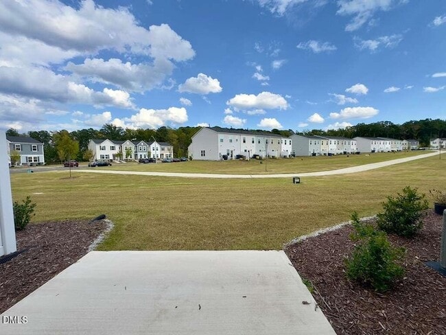 Building Photo - 2407 Chert Ln