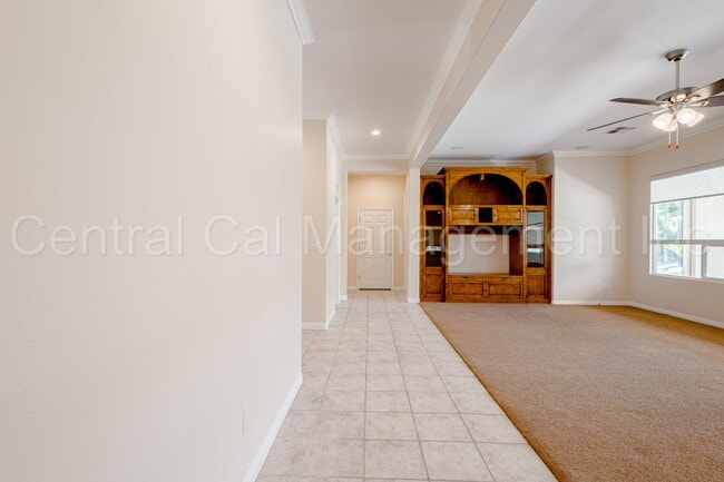 Building Photo - 3 Bedroom/2Bath Home the Greens at Seven O...