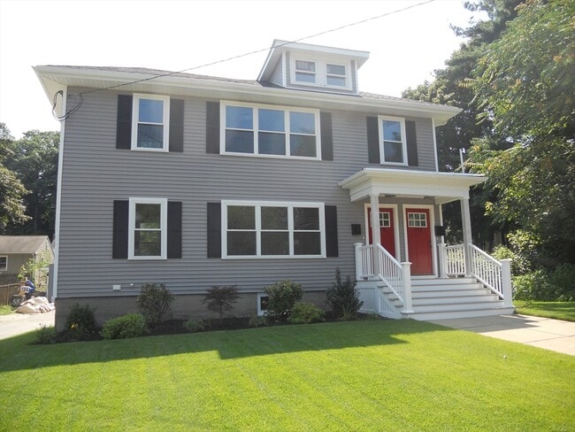 Building Photo - 162 Weston St