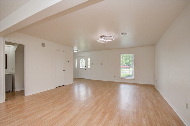 Building Photo - 3514 Quail Meadow Dr