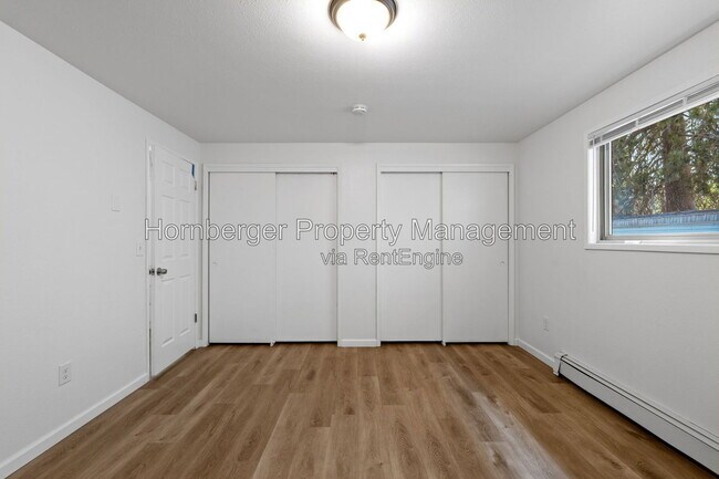 Building Photo - 2815 E 37th Ave