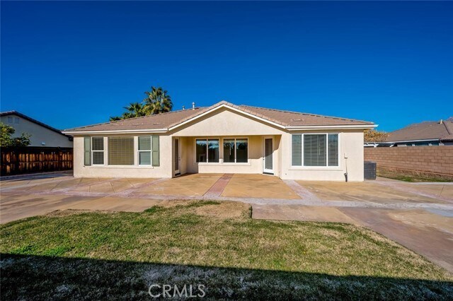 Building Photo - 28365 Little Lake Ct