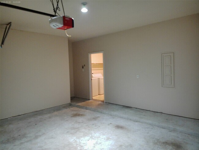 Building Photo - 3311 Siebinthaler Ln
