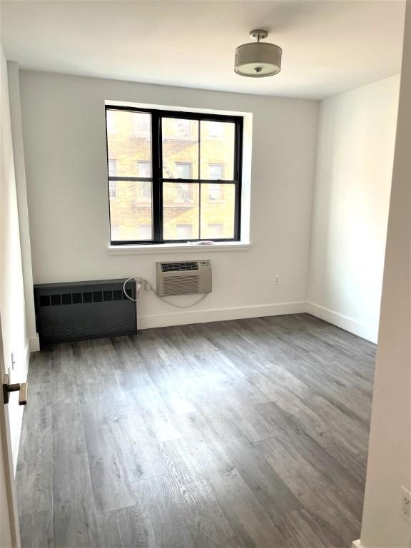 Building Photo - 1 bedroom in New York NY 10034