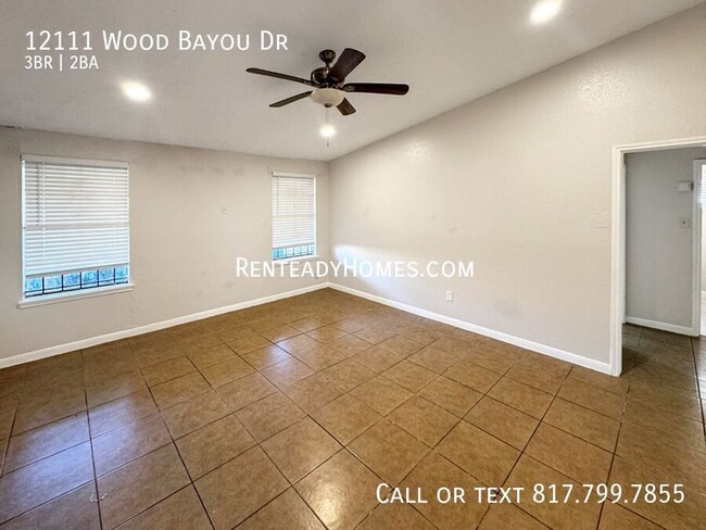 Building Photo - 12111 Wood Bayou Dr