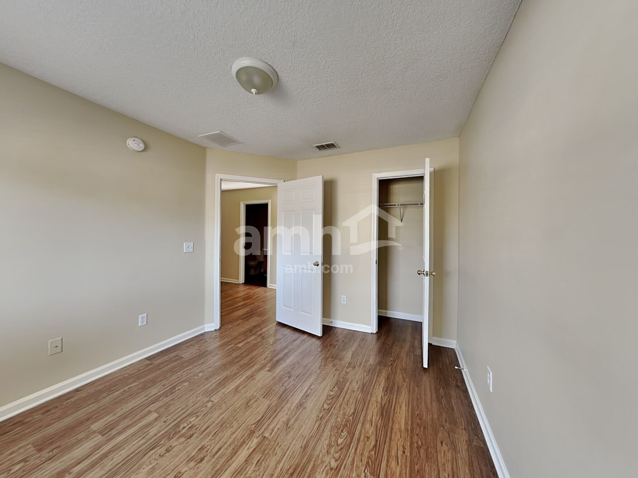 Building Photo - 2559 Coachman Lakes Dr