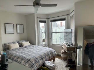 Building Photo - 245 W Fifth St