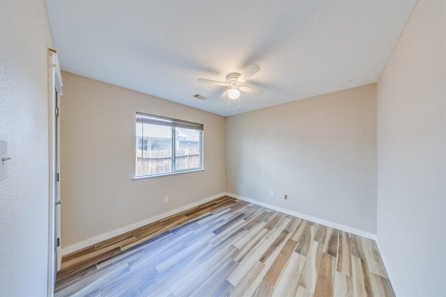 Building Photo - 2515 Cypress Island Dr
