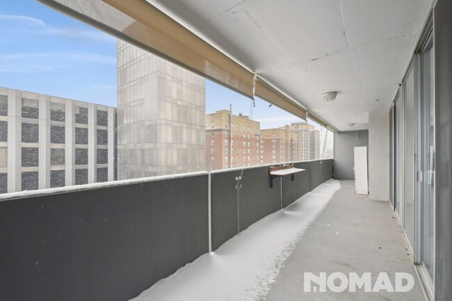 Building Photo - Charming 2BR, 2 bathroom Condo in Denver