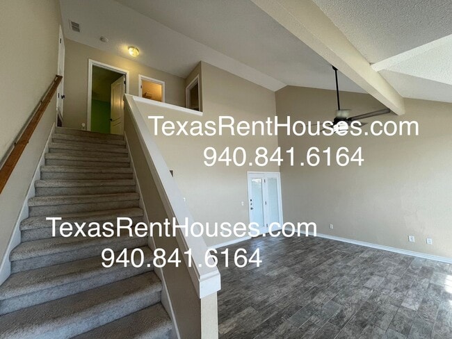 Building Photo - Spacious 3-Bedroom Home for Rent in Wichit...