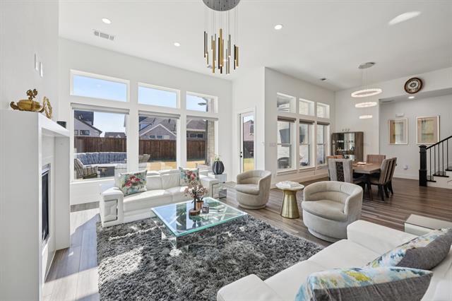 Building Photo - 3691 Spruce Hills St