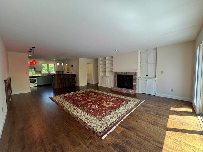 Building Photo - 524 Equinox on The Battenkill