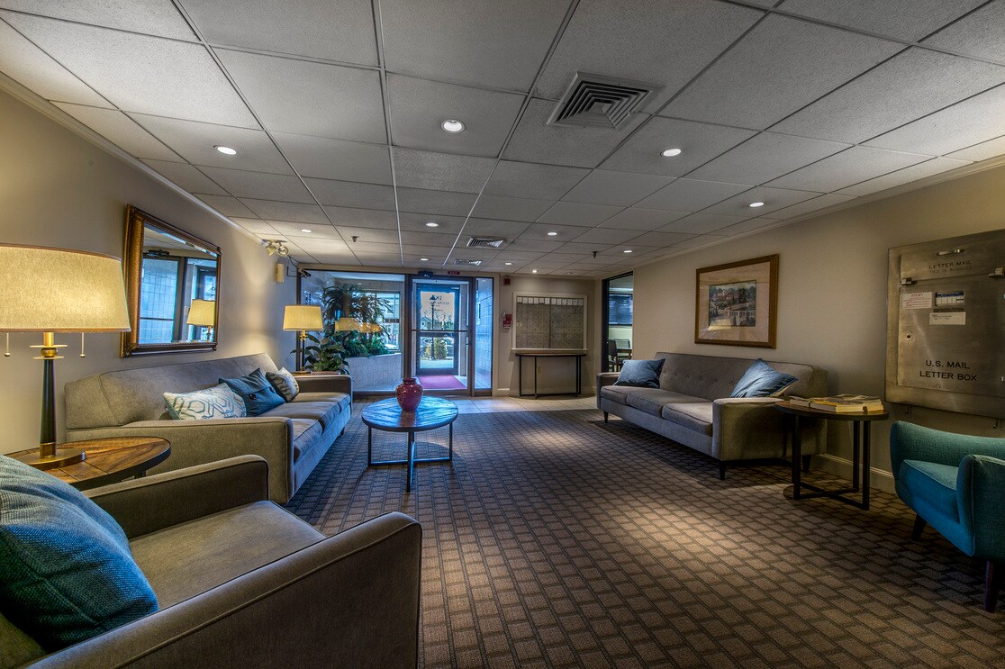 Building Photo - 376 Massachusetts Ave