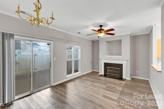 Building Photo - 6349 Mallard View Ln