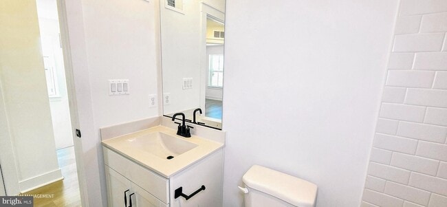 Building Photo - 1726 Blacksmith Wy