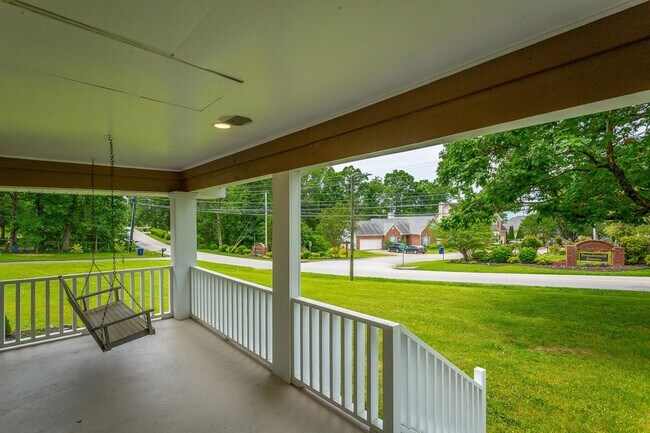 Building Photo - 2134 Morris Hill Rd