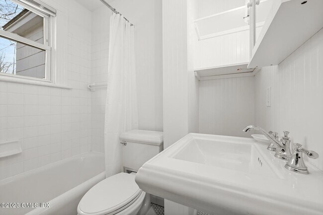 Building Photo - 12 Grigg St