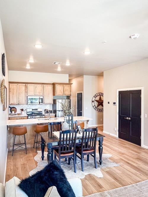 Building Photo - 222 McCullough St