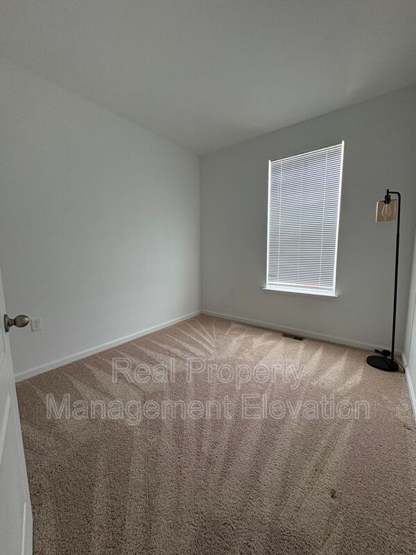 Building Photo - 602 Hemsworth Ln