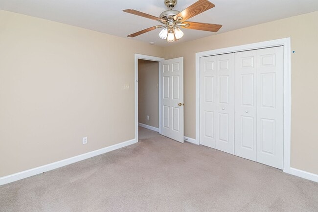 Building Photo - MUST SEE 3 BR | 2 BA w/ Finished Bonus Room *Pikeville school district*