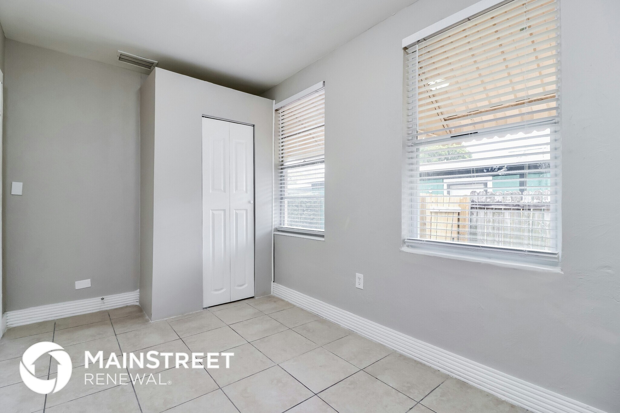 Building Photo - 4114 W Arch St