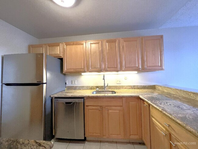 Building Photo - 1101 Continentals Way