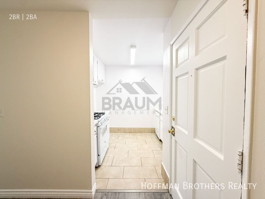 Building Photo - 14257 Friar St