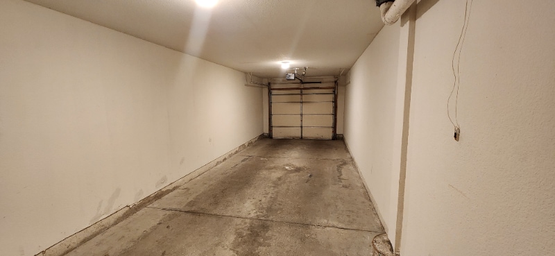 Building Photo - 10085 W Lisbon Ave