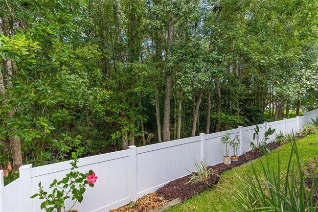 Building Photo - 25354 Geddy Dr