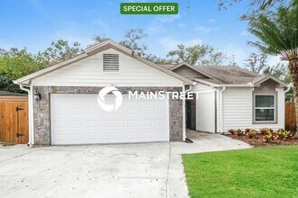 Building Photo - 3 Bedroom Pet-Friendly Home in LONGWOOD, F...