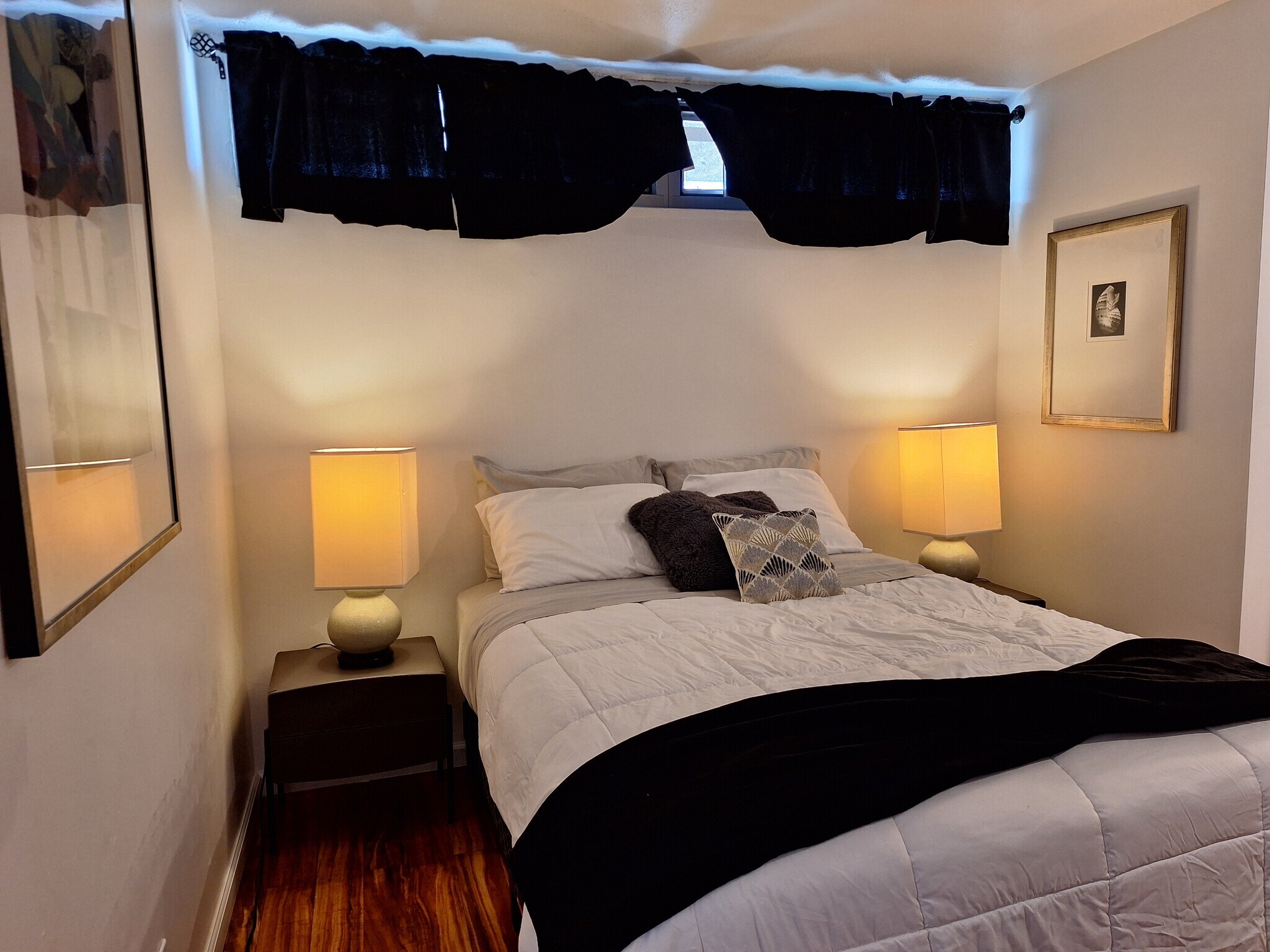 Left side Bedroom - 2916 Date St