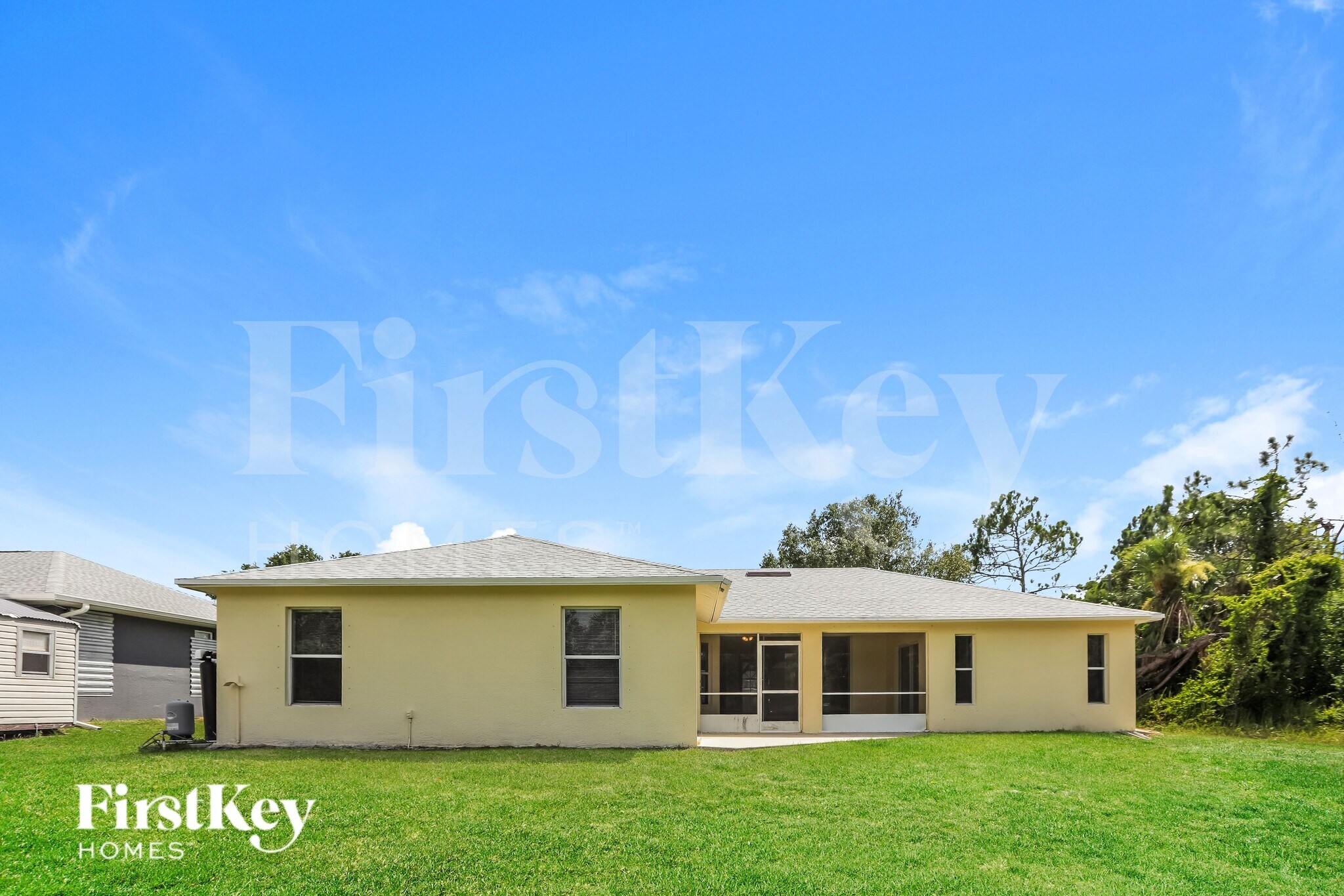 Building Photo - 2166 Boca Chica Ave