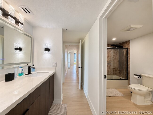 Building Photo - 3100 N Hwy A1A