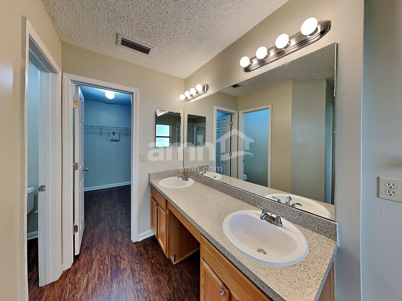 Building Photo - 5727 Cayo Costa Park Ct