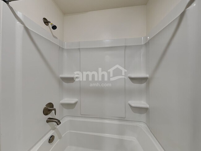 Building Photo - 2335 S Wild Horse Way