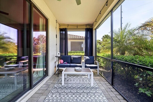 Building Photo - 17234 Blue Rdg Pl