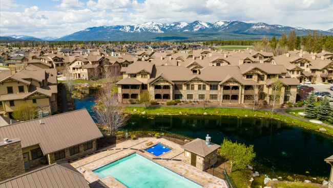 Building Photo - 6310 Locarno Dr