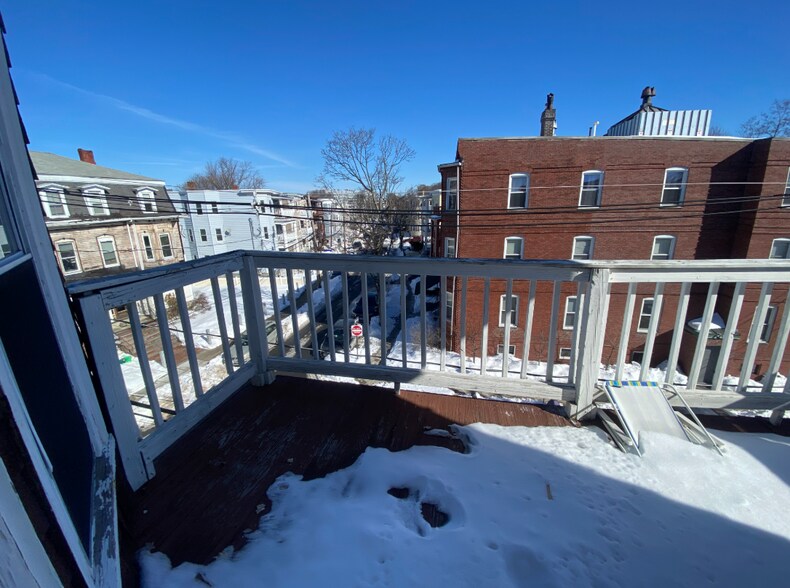 Building Photo - 12 Bradbury St