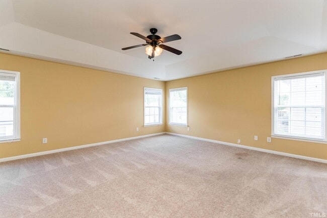 Building Photo - 213 Bikram Dr