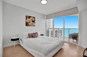 Building Photo - Collins Avenue, Sunny Isles Beach, FL 33160 - 1 BR 1.5 BA condo