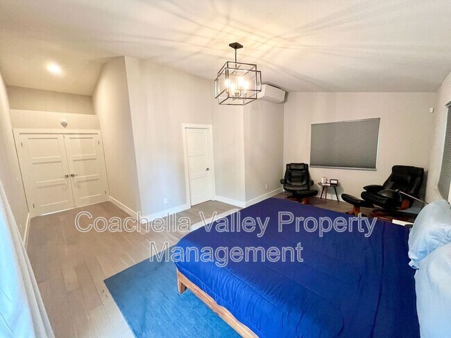 Building Photo - 39866 Newcastle Dr